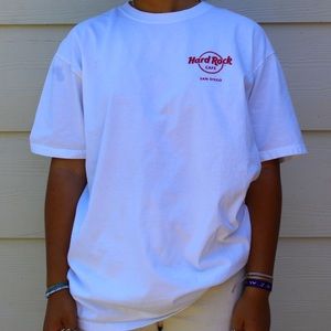 hard rock “San Diego” cafe t-shirt style, size large/grande, white tee